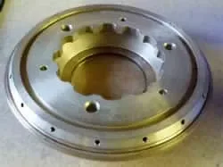 Disc centrifuge distributing ring