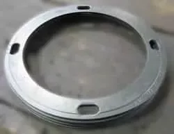 Disc centrifuge large lock ring