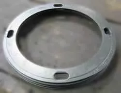 Disc centrifuge large lock ring
